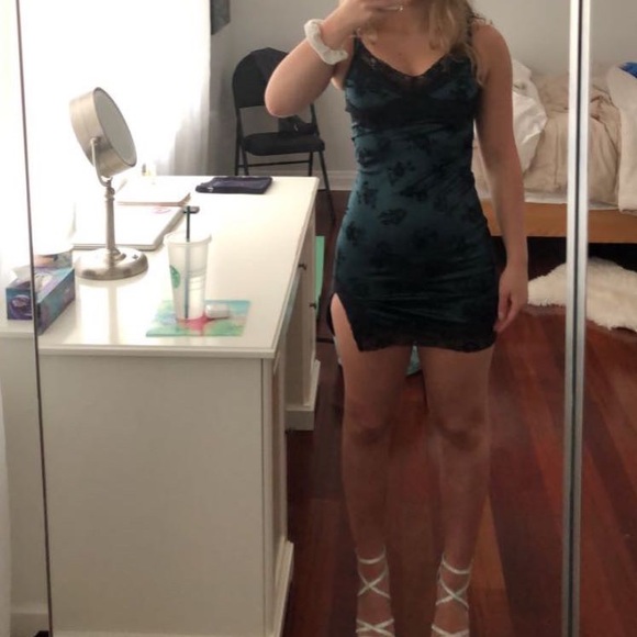 motel rocks coti bodycon dress rose flock forest green - Picture 3 of 6